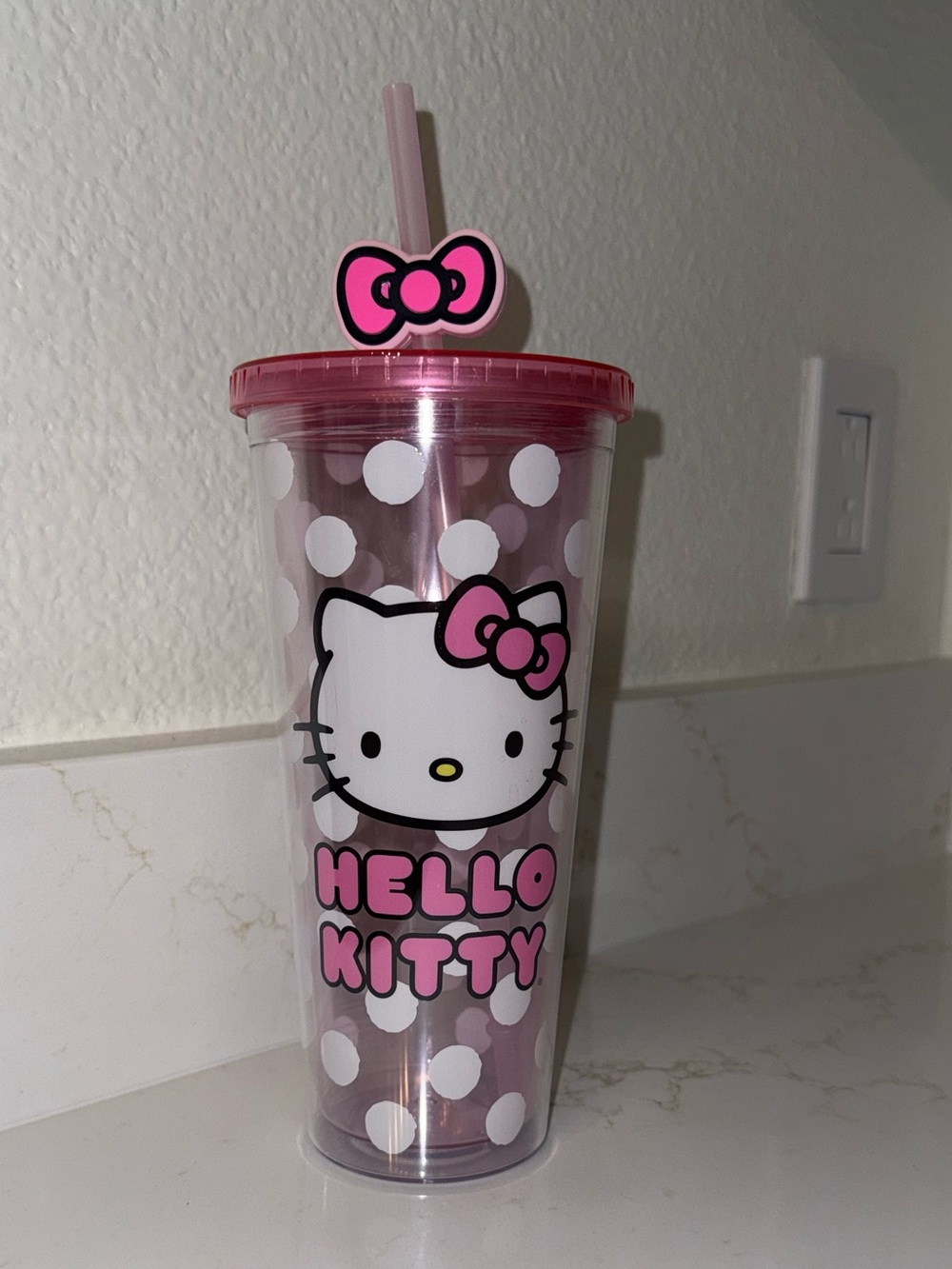 Hello Kitty Pink and White Polka Dot Party Tumbler with Bow Straw Charm